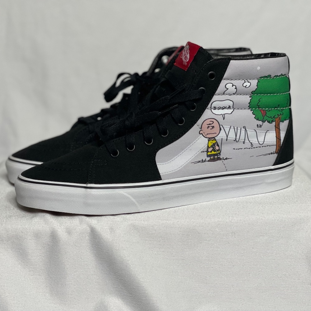 ORIGINAL RELEASE!!!!!! SIZE 11 - VANS PEANUTS x SK8 HI CHARLIE KITE RARE FIND!!!
